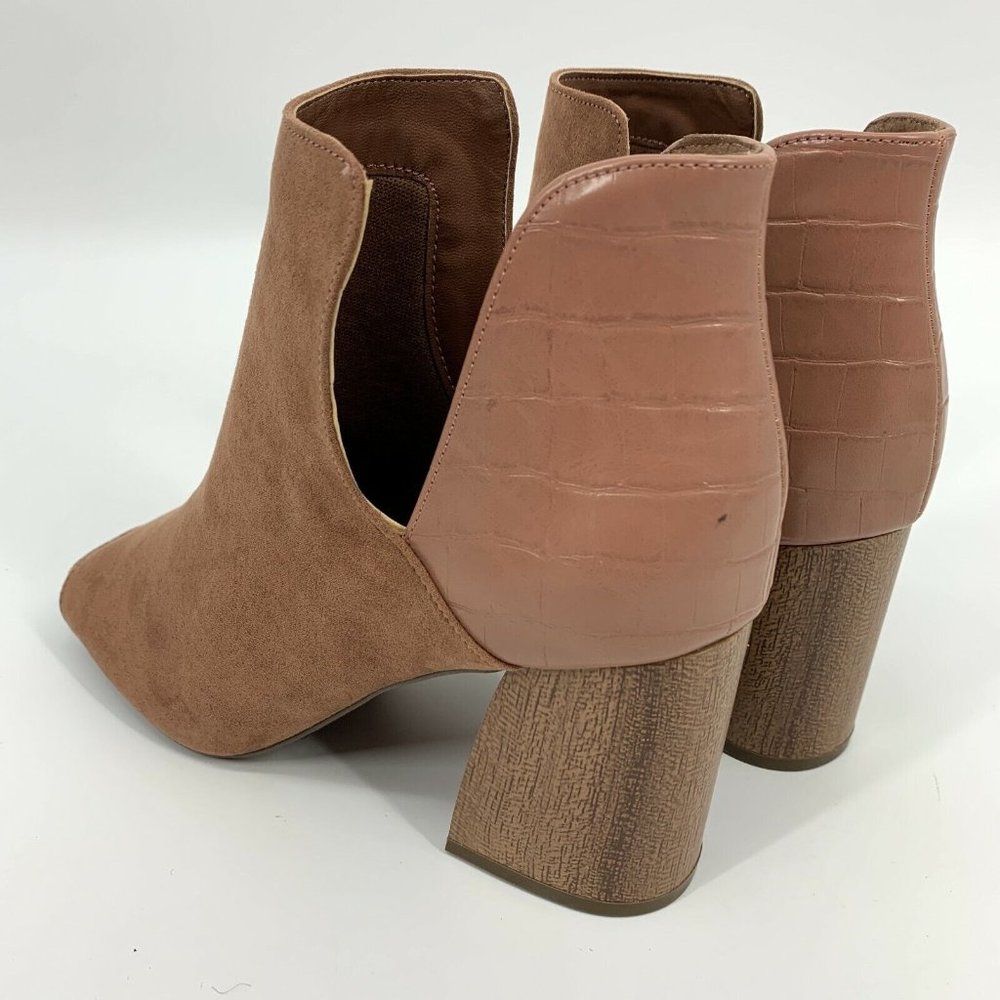 Quipid Booties Mocha Suede Peep Toe Block Heel Vented Textured - Picture 5 of 8